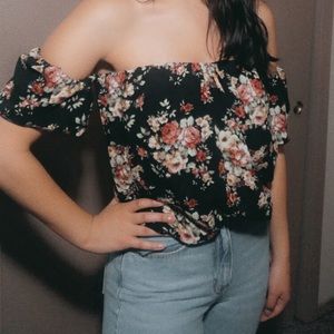 Floral sleeveless top
